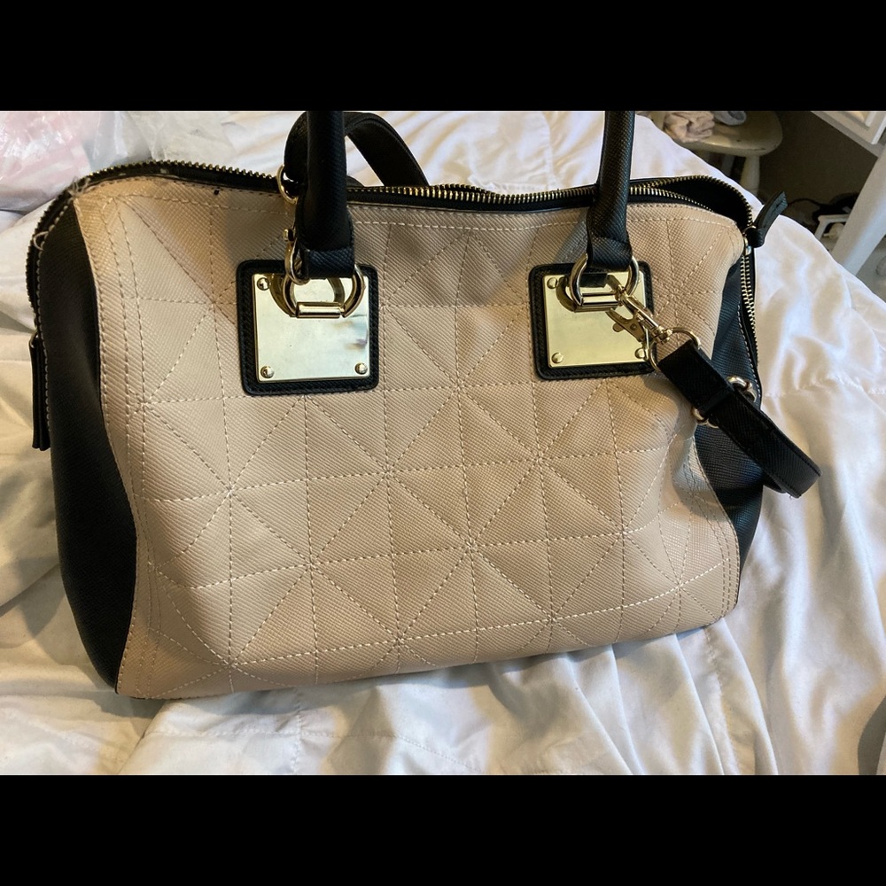 CLOSET SALE cute purse 👜